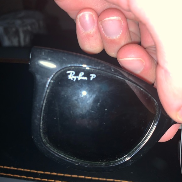 Ray Bans Polarized - Picture 3 of 5
